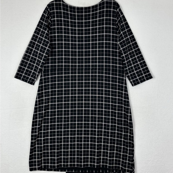 J. Jill Black and White Sheath Dress 3/4 Sleeve Crew Neck. Size SP - Picture 6 of 6